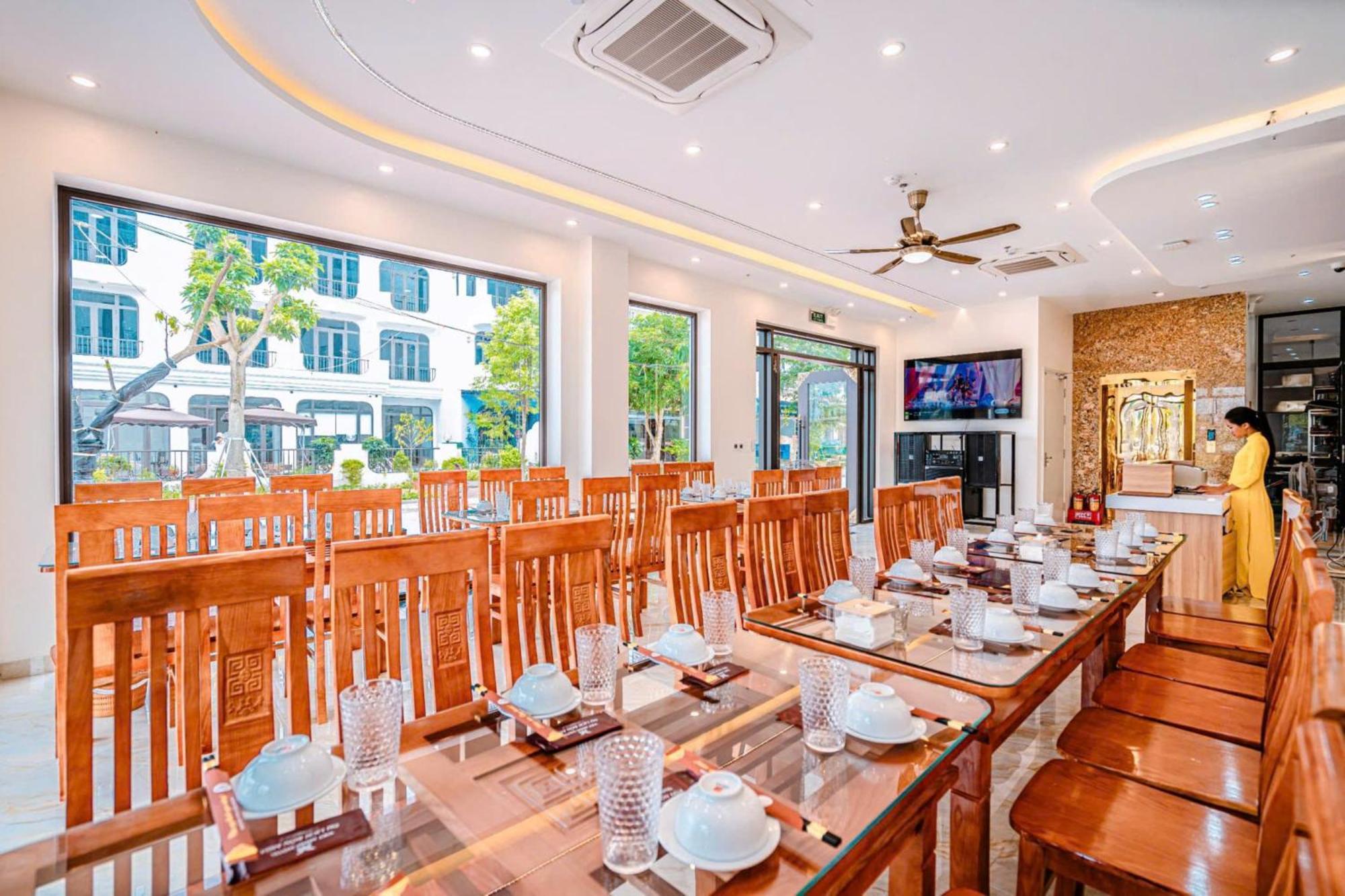 Viet Minh Hotel Сам Сон Екстериор снимка