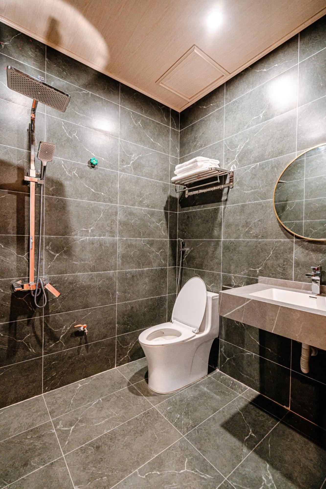Viet Minh Hotel Сам Сон Екстериор снимка